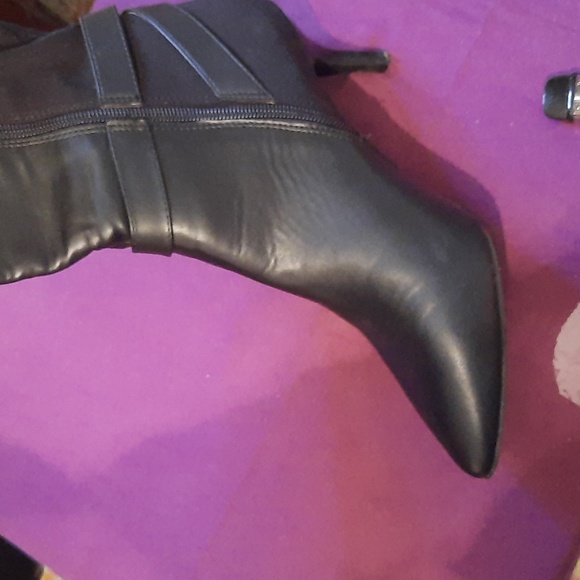 Aubrey Lynn tribute boots - Picture 3 of 4